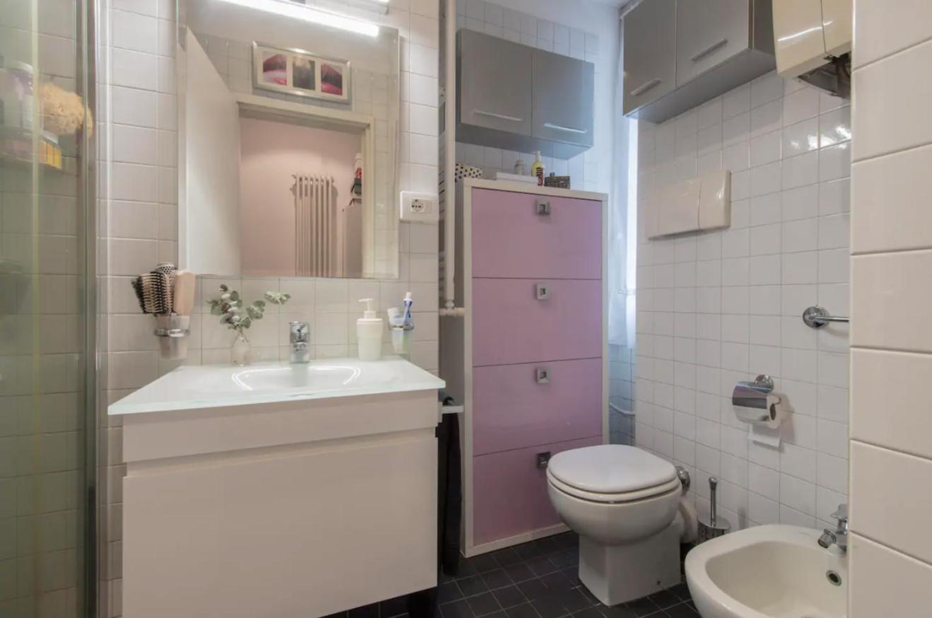 Lovely Apartment In The Heart Of Милано Екстериор снимка